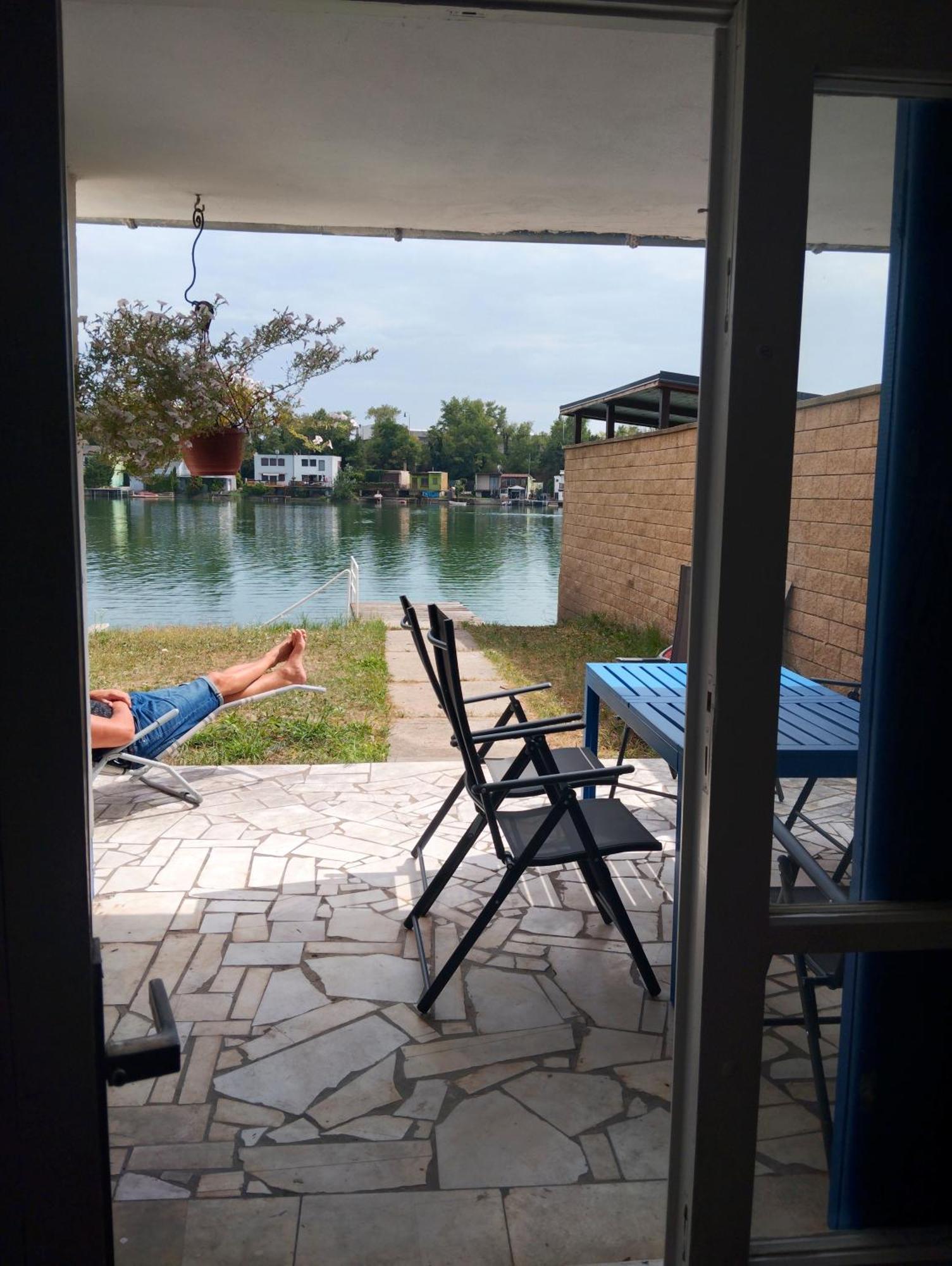 Chata Pri Jazere - Slnecne Jazera Senec Buitenkant foto