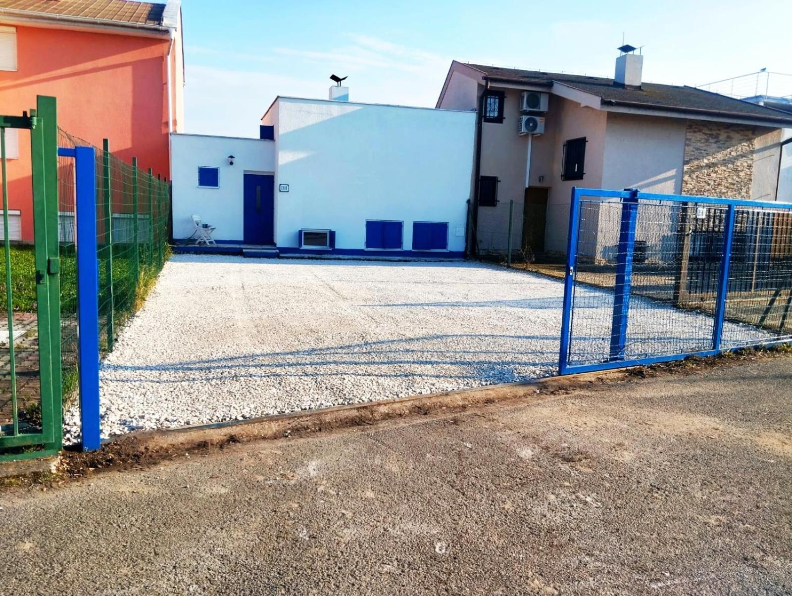 Chata Pri Jazere - Slnecne Jazera Senec Buitenkant foto